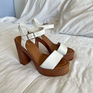Gianni Bini brown and white heels